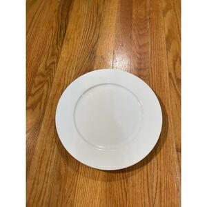 Crate & Barrel White Dinner Plate 10 1/2"‎ China